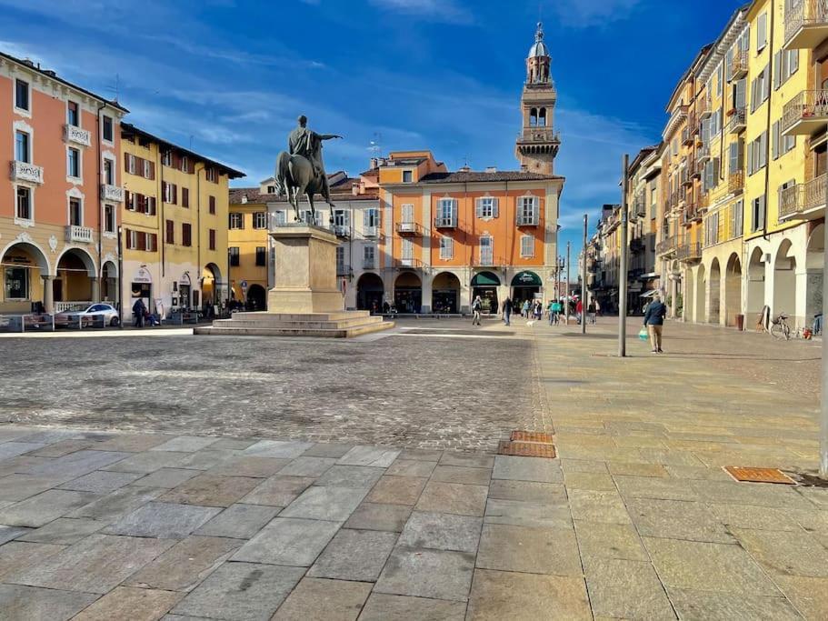 Prestigioso Attico A Passo Duomo By Revenue House Leilighet Casale Monferrato Eksteriør bilde